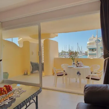Puerto Marina And Golf דירה